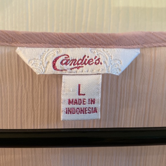 CANDIE’s Beautiful Elegant Lace Trim Blouse - Mauve - Picture 14 of 15